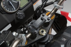 držák GPS Suzuki V-Strom 1000 (14-), SUZUKI V-Strom 650 / XT WC70/WC71 (17-20)