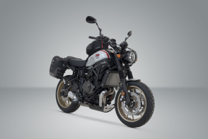 LG sada tašek vč. nosičů pro Yamahu XSR 700 (16-)