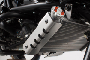Kryt chladiče Suzuki SV 650 ABS (15-)