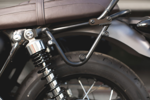 Legend Gear boční taška set - Černá edice Triumph Bonneville T100 (16-) / T120 (15