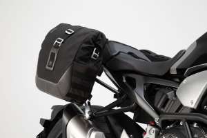 Legend Gear boční tašky sada Black Edition Honda CB 1000 R (18-20).