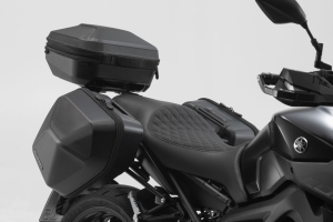Topcase URBAN ABS černá. Honda CBR 1100 XX Blackbird (97-07).