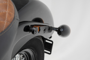 sada bočních tašek Legend Gear LH Harley-Davidson Softail Street Bob (17-).