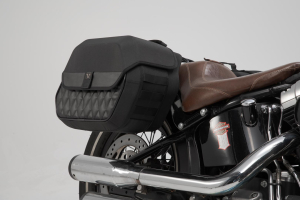 sada bočních tašek Legend Gear LH Harley-Davidson Softail Slim (12-17).