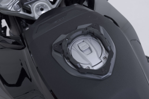 PRO tank ring Black. BMW R 1300 R / R 1300 RS (25-).