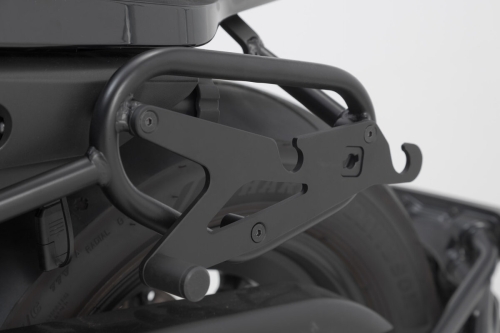 adapter SLH  pravý,na nosič SLC