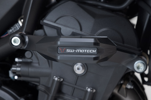 padací protektory  Triumph Street Triple 675(12-), Rx (15-)
