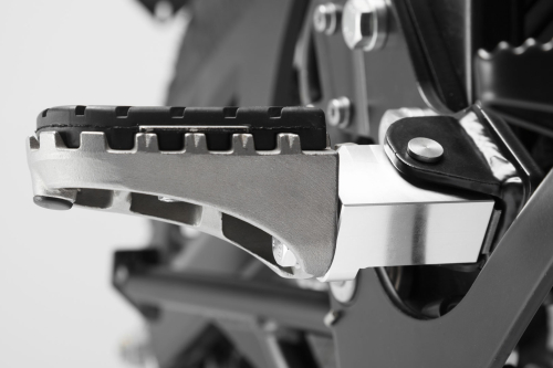 Montážní sada pro stupačky ION, Husqvarna DS 650 Terra / Strada (12-).