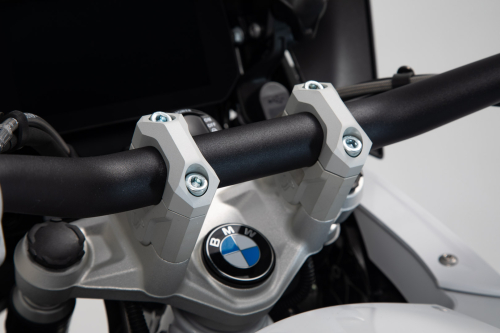 zvýšení řídítek+40 mm  BMW R1200GS (12-18), R1250GS /Adv.(18-). stříbrné