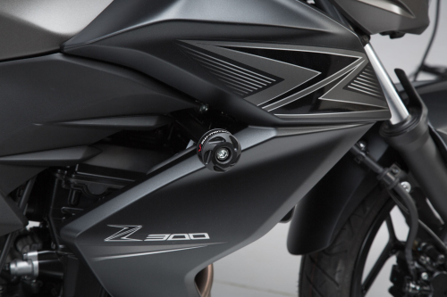 padací protektor  Kawasaki Z 300 (15.-).