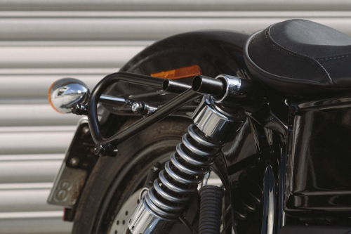 SLC boční nosič pravý Harley Dyna modely (09-).