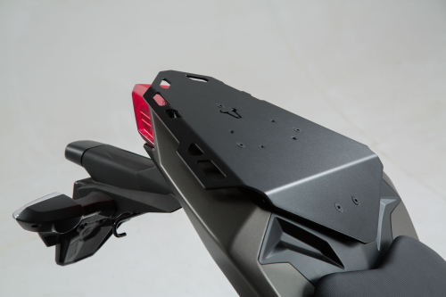 seat-rack  Kawasaki Z 300 (15.-).