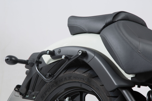 Legend Gear nosič pravý pro Kawasaki Vulcan S (16-)