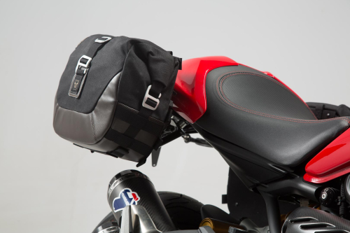 Legend Gear tašky sada - Černá edice Ducati Monster 1200/S (16-).