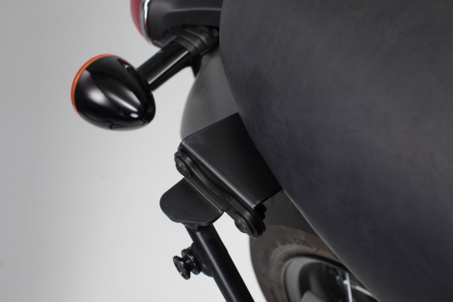 Adaptér pro SLC levý Bonneville T100/120 (16-)