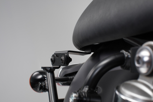 Adaptér pro SLC boční nosič pravý pro Bonneville T100/120 (16-)