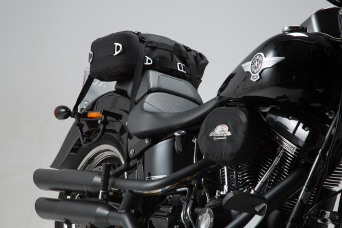 nosič SLC pravý pro Harley Davidson Dyna Fat Boy (07-17)