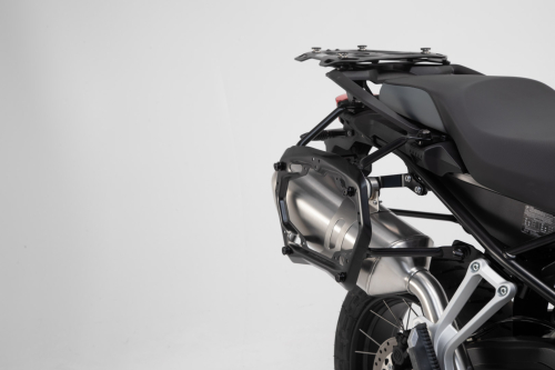 Adventure sada zavazadel černá  BMW F GS 750/850 (18-). pro  top nosič z nerez.oceli