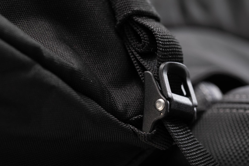 ION L bag 50 l. černý. 600D Polyester / Soft-Vinyl.