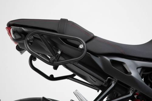 SLC  nosič pravý Honda CB 1000 R (18-20).