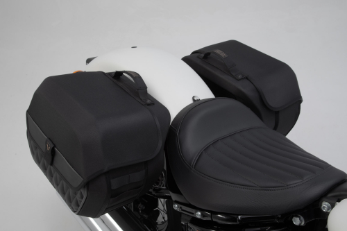 sada bočních tašek Legend Gear LH Harley-Davidson Softail Slim (17-).