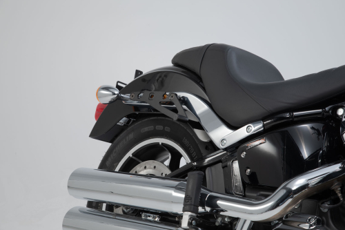 sada bočních tašek Legend Gear LH Harley-Davidson Softail Low Rider (17-).