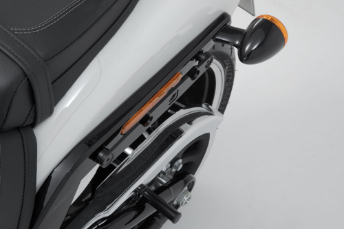 SLH nosič levý Harley-Davidson Softail Breakout / S (17-).