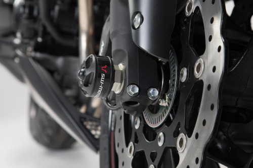 protektory na  přední osu černý Suzuki GSX-S750 (17-).