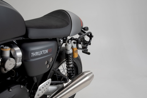SLC nosič levý. Triumph Thruxton RS (19-).