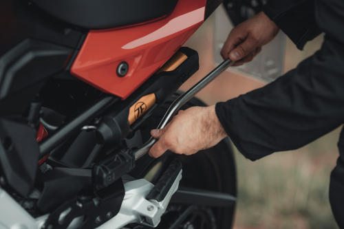 PRO BLAZE H ,sada tašek pro: Triumph Speed Triple 1050/R (10-15).