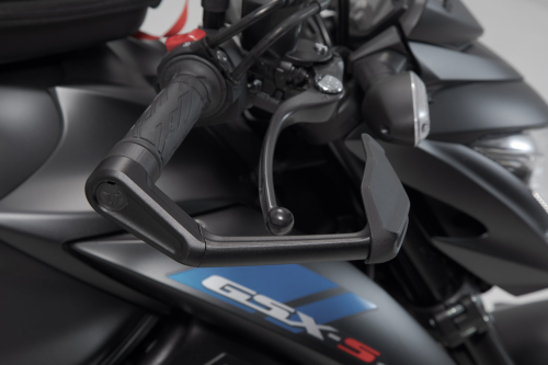 chránič páček vč. deflektoru proti větruSuzuki GSX-S 750 (16-), GSX-S 1000 (15-).
