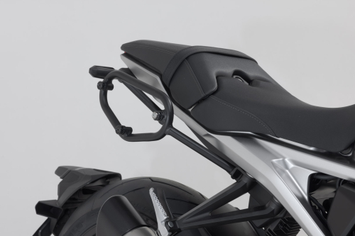 SLC nosič pravý Honda CB 1000 R (21-).