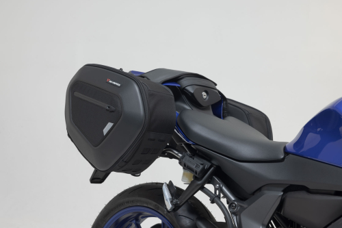 PRO BLAZE saddlebag set Black. Yamaha YZF-R7 (21-).