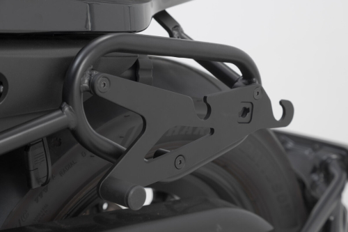 adapter SLH  pravý,na nosič SLC