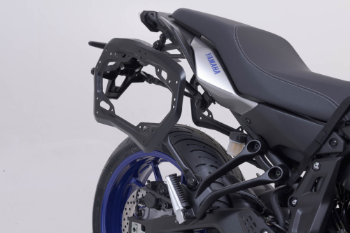 TRAX ADV sada kufrů stříbrné 45/45 l. Yamaha MT-07 Tracer (16-25). RM30,RM31