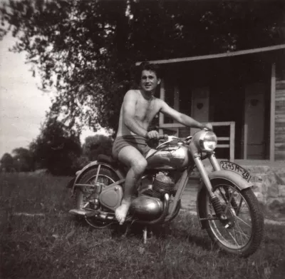 Motocykly v Československu na fotografiích