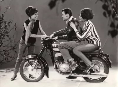 Motocykly v Československu na fotografiích