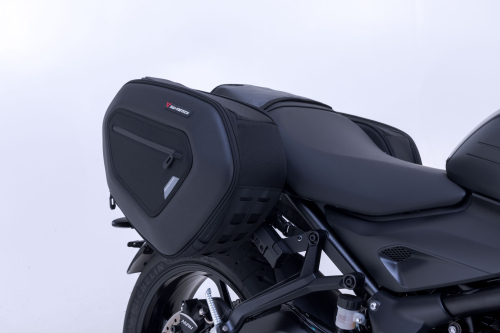 PRO BLAZE H sada tašek. Triumph Trident 660 (21-).