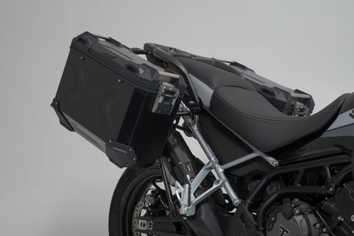 TRAX ADV aluminum case system + Akrapovic Black. 45/37 l. Triumph Tiger 900 (19-23