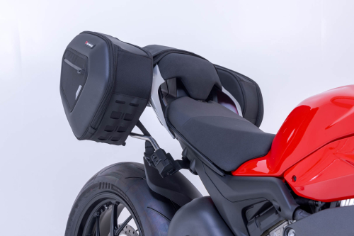 PRO BLAZE H sada tašek Ducati Streetfighter V4S , FA (19-25) ,1F ,4F, 7F (25-25).