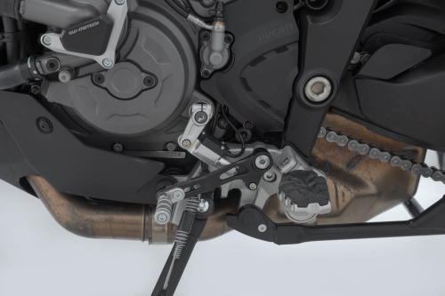 řadící páčka Ducati Multistrada 950 (18-)/1260 (17-)/V2 (21-).