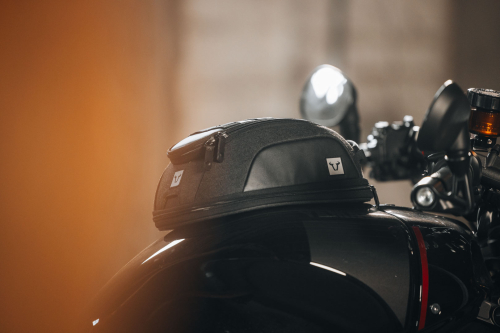 Legend Gear magnetic tank bag LT3 3.5 l - 5.5 l. magnetické přichycení