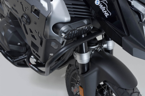 horní padací rám černý. BMW R 1300 GS Adventure (24-). pro OEM padací rám
