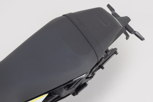 SLC boční nosič levý Husqvarna Svartpilen/Vitpilen 401 (23-).