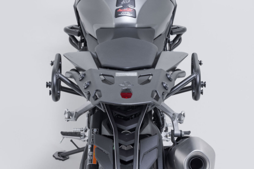 SLC  pravý boční nosič  Honda CB1000 Hornet SC86 (24-25).