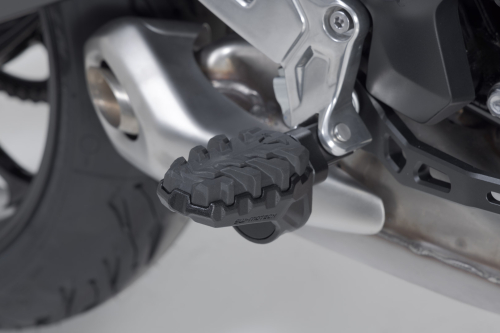 EVO stupačky černé  Triumph Tiger 660 Sport / 800 Sport (24-).