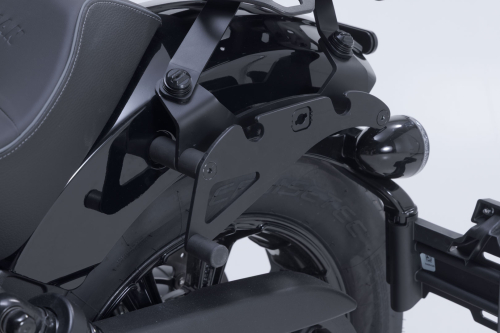 Legend Gear sada tašek  LH1/LH1 2x 19,5 l. Indian Scout-Modelle (24-).