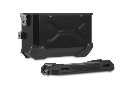 TRAX ADV aluminium case system Black. 45/45 l. BMW R 1300 R / R 1300 RS (25-).